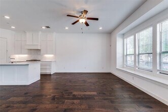 4868 Paddock Trl in Carrollton, TX - Building Photo - Building Photo