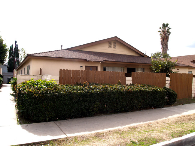 3136 E Garnet Ln in Fullerton, CA - Building Photo - Building Photo