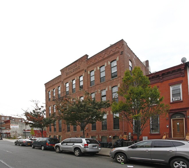 124-128 Stuyvesant Ave in Brooklyn, NY - Building Photo - Building Photo