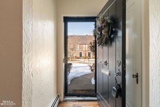 476 St Clair Ave in Grosse Pointe, MI - Building Photo - Building Photo