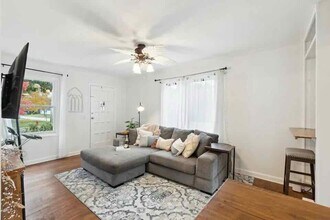 503 Cornell Ave in East Lansing, MI - Building Photo - Building Photo