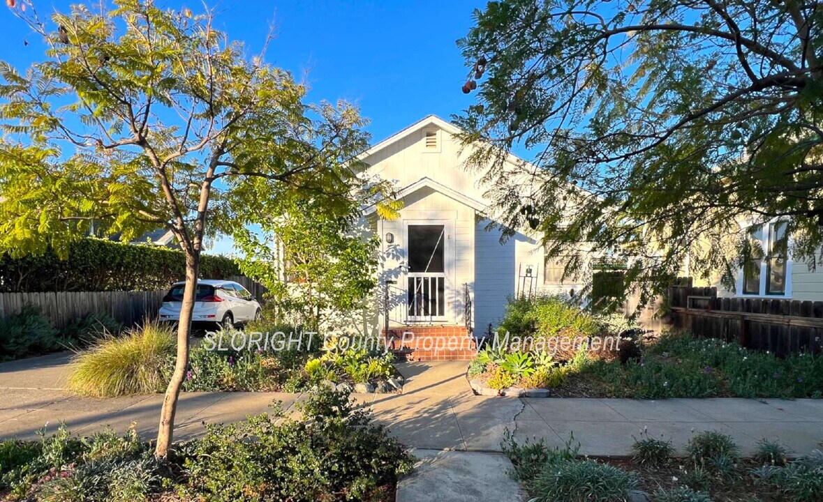 1837 Chorro St in San Luis Obispo, CA - Building Photo
