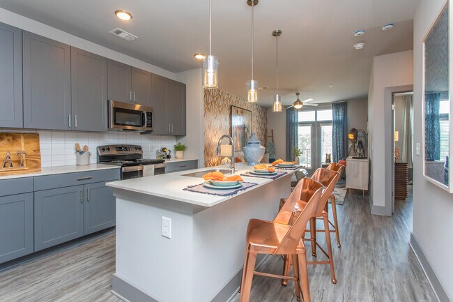 Solstice Morningside in Atlanta, GA - Foto de edificio - Interior Photo