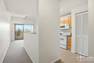 701 Columbia St in Vancouver, WA - Building Photo - Building Photo