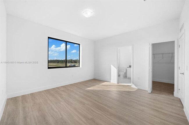 34524 SW 190th Ave in Miami, FL - Building Photo - Building Photo
