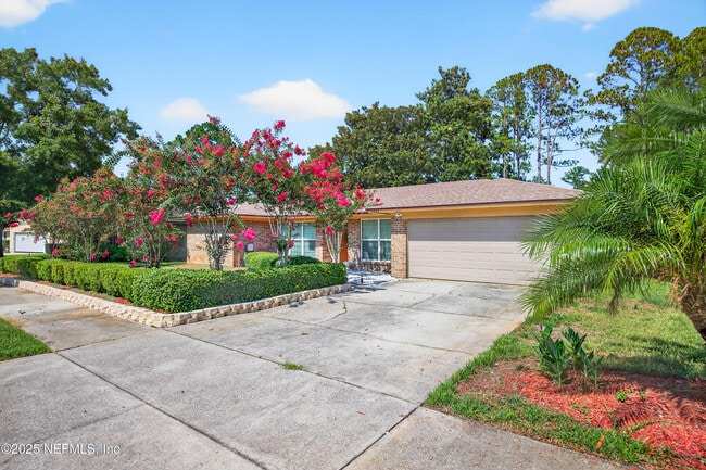 9727 Viceroy Dr E in Jacksonville, FL - Building Photo - Building Photo