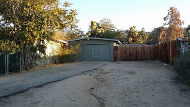 56633 Bonanza Dr in Yucca Valley, CA - Building Photo - Building Photo