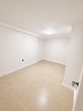 2408 Beverley Rd, Unit Lower Level in Brooklyn, NY - Foto de edificio - Building Photo