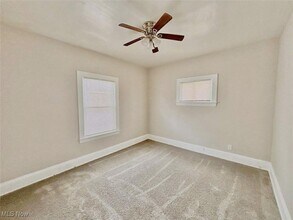 3677 E 153rd St in Cleveland, OH - Building Photo - Building Photo