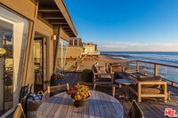 42602 Pacific Coast Hwy in Malibu, CA - Building Photo - Building Photo