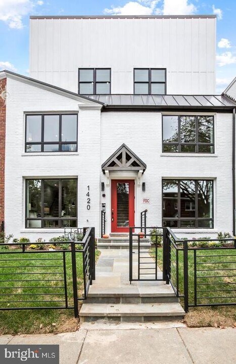 1420 Staples St NE in Washington, DC - Building Photo