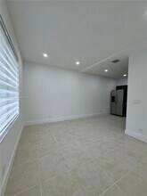 16820 SW 1st Manor in Pembroke Pines, FL - Building Photo - Building Photo