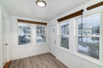 152 Willow St in Quincy, MA - Building Photo - Building Photo