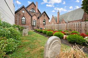 141 Krams Ave in Philadelphia, PA - Building Photo