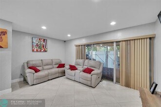 3103 NW 5th Terrace in Pompano Beach, FL - Foto de edificio - Building Photo