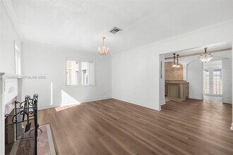 3411 SW 27th St in Miami, FL - Building Photo - Building Photo