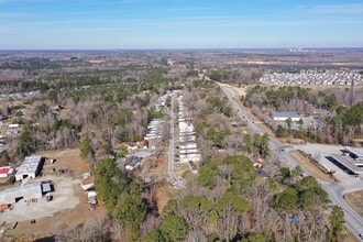 Colonial in New Bern, NC - Building Photo - Building Photo