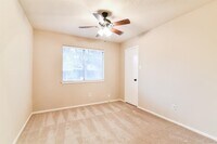 16751 Dew Drop Ln photo'