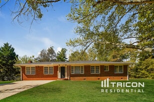 4681 Kings Hwy in Douglasville, GA - Building Photo