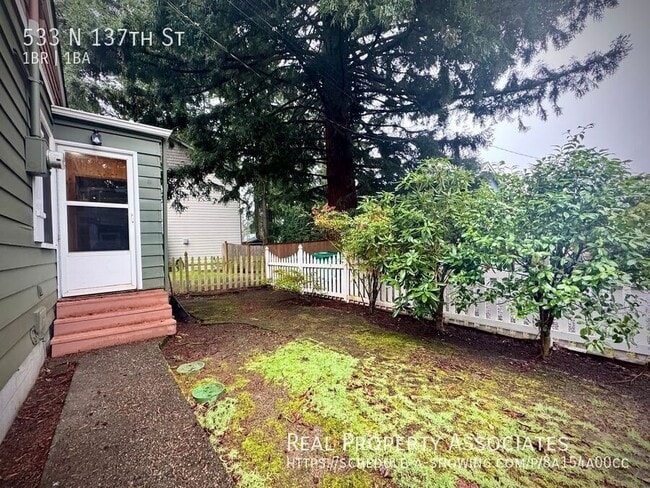533 N 137th St in Seattle, WA - Building Photo - Building Photo