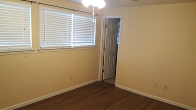306 Ridgecrest Dr in Duncan, OK - Building Photo - Building Photo