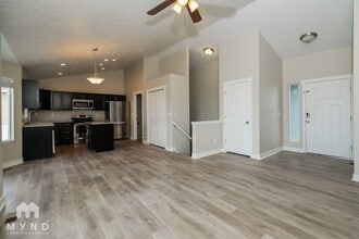 426 Diamant Ln in Tooele, UT - Building Photo - Building Photo