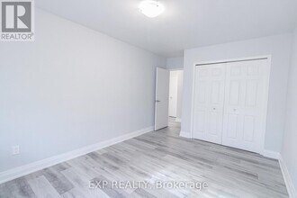 579-579 Clare Ave in Welland, ON - Building Photo - Building Photo