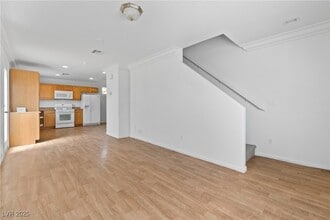 4736 Arroyo Seco Dr in Las Vegas, NV - Building Photo - Building Photo