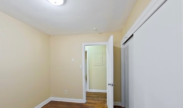 1930 Wayne Ln in Fayetteville, NC - Foto de edificio - Building Photo