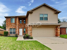 30710 Country Meadows Dr in Tomball, TX - Building Photo