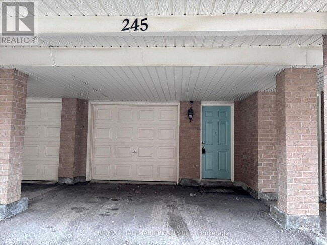 23 Observatory Ln in Richmond Hill, ON - Building Photo - Building Photo