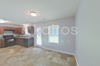350 Partisan Dr in Phenix City, AL - Building Photo - Building Photo