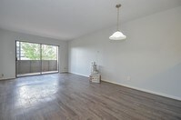 3045 Walnut Bend Ln photo'