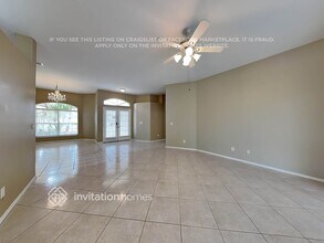 3718 72nd Terrace E in Sarasota, FL - Building Photo - Building Photo