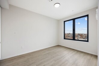 15 West End Ave in Brooklyn, NY - Building Photo - Building Photo