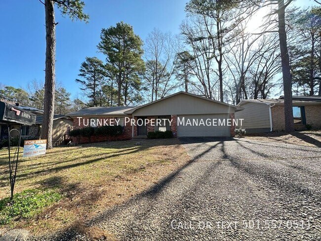 1809 Lynette Dr in Little Rock, AR - Foto de edificio - Building Photo