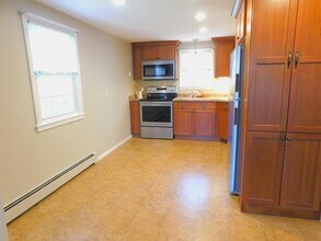 90 Sherman Ave in Canton, MA - Building Photo - Building Photo