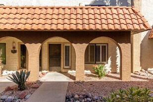 16510 E Palisades Blvd in Fountain Hills, AZ - Building Photo