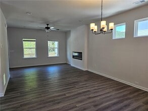1666 Eagle Dr in Woodstock, GA - Building Photo - Building Photo