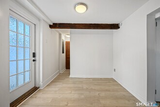 99 Ramapoo Rd in Ridgefield, CT - Building Photo - Building Photo