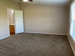 285 CR 112 in Burnet, TX - Building Photo - Building Photo