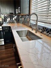 20 Barbara Ln in Las Vegas, NV - Foto de edificio - Building Photo