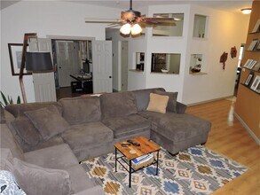1415 Laurel Glen Blvd in Leander, TX - Building Photo - Building Photo