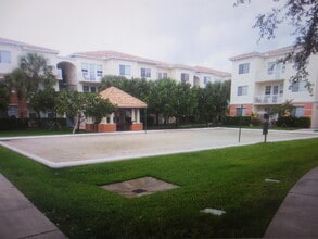 9873 Baywinds Blvd in Royal Palm Beach, FL - Building Photo - Building Photo