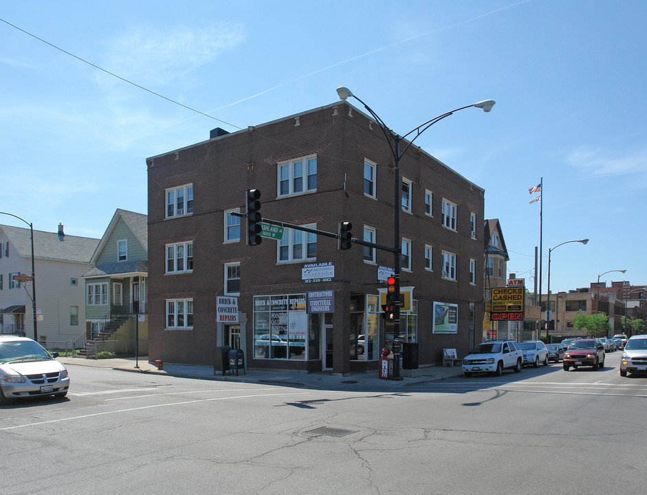 1555-1557 W Diversey Pky in Chicago, IL - Foto de edificio