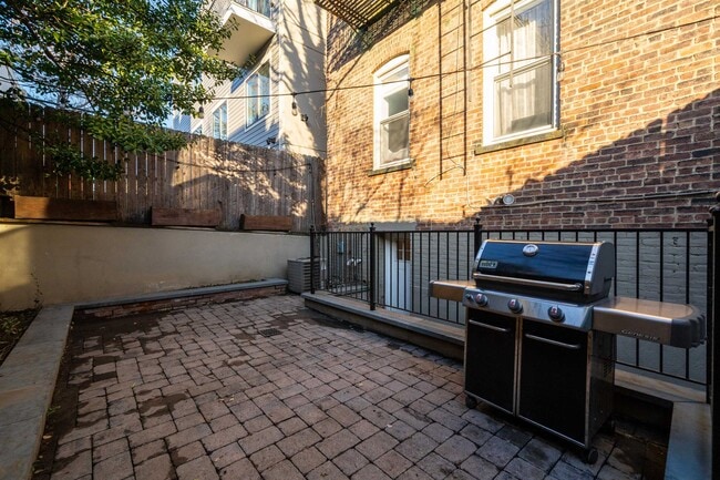149 Webster Ave in Jersey City, NJ - Building Photo - Building Photo