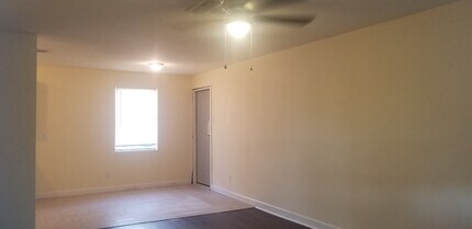 6305 Skylark Ln in Watauga, TX - Building Photo - Building Photo