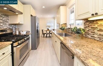1979 Marta Dr in Pleasant Hill, CA - Building Photo - Building Photo