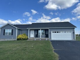 328 Fairbanks Ave in Bowling Green, KY - Building Photo