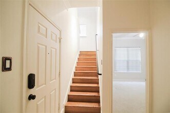 5014 Calloway Dr in Addison, TX - Building Photo - Building Photo